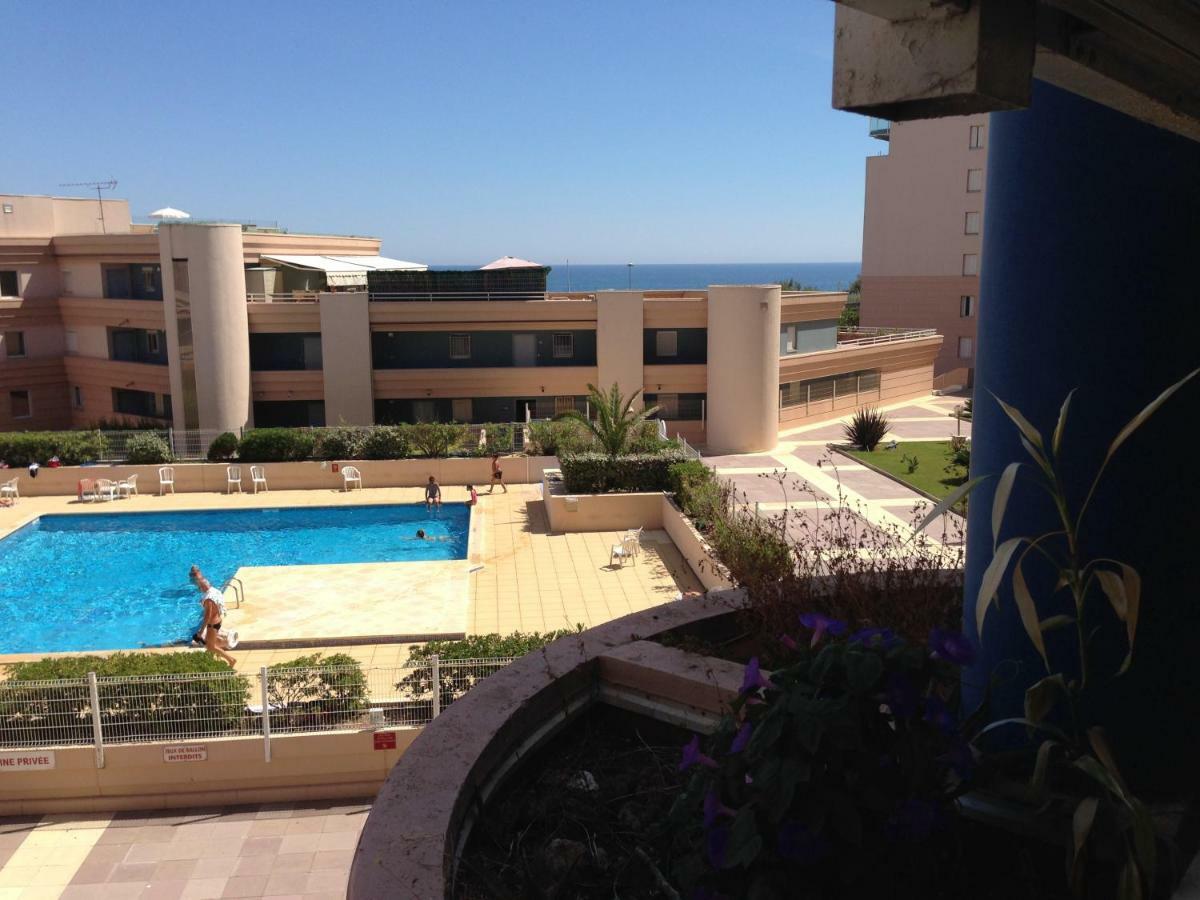 Avec Piscine Et Box, Vue Sur * Sete